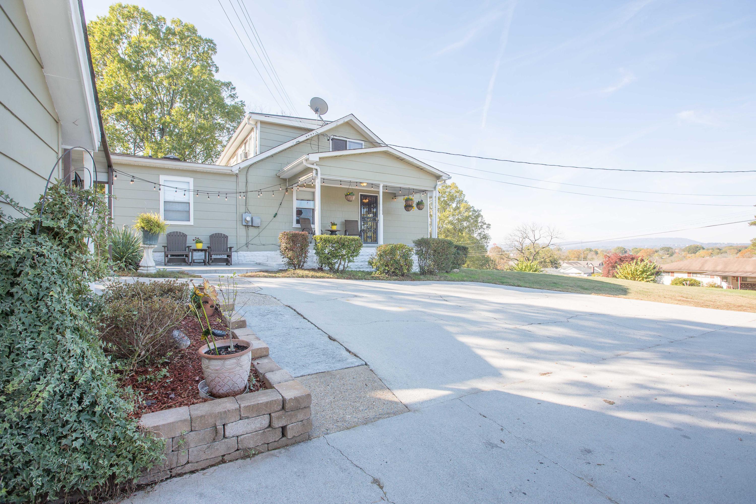 612 Layfield Road Chattanooga, TN 37412 - Photo 30 of 37 612 Layfield Rd-35