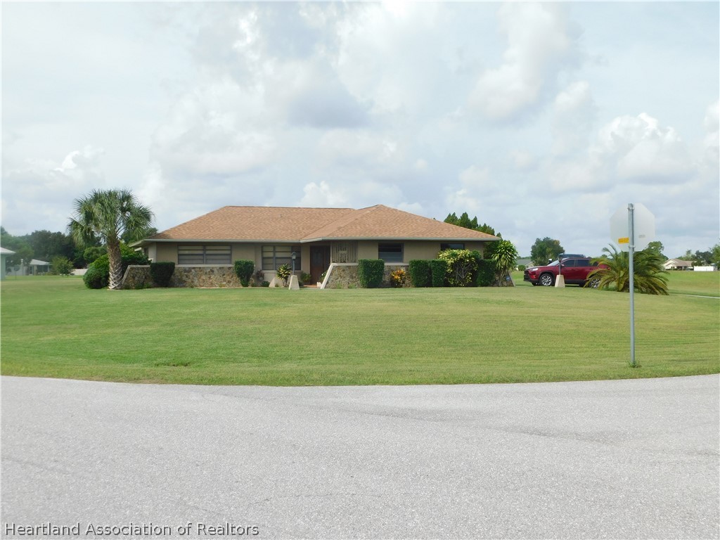 7616 Rolling Road Sebring, FL 33876 - Photo 2 of 19 Gallery Image 2
