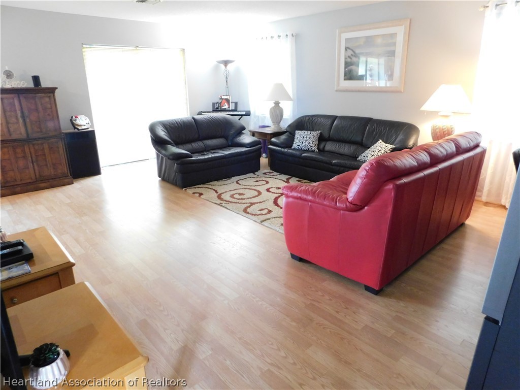 7616 Rolling Road Sebring, FL 33876 - Photo 4 of 19 Gallery Image 4