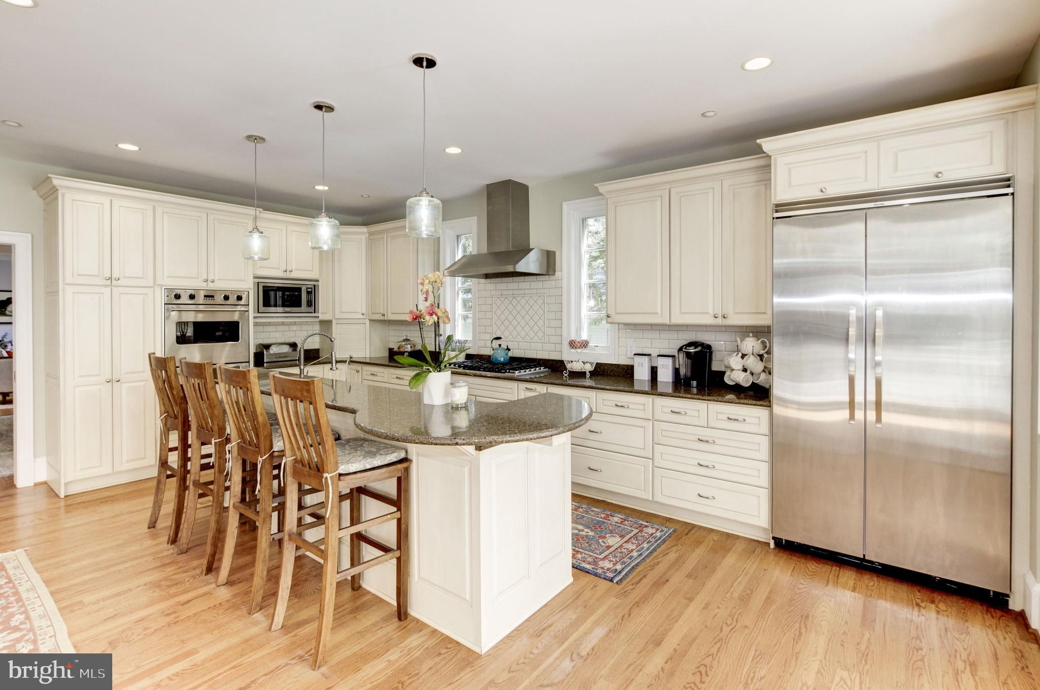 3302 Winnett Road Chevy Chase, MD 20815 - Photo 13 of 33