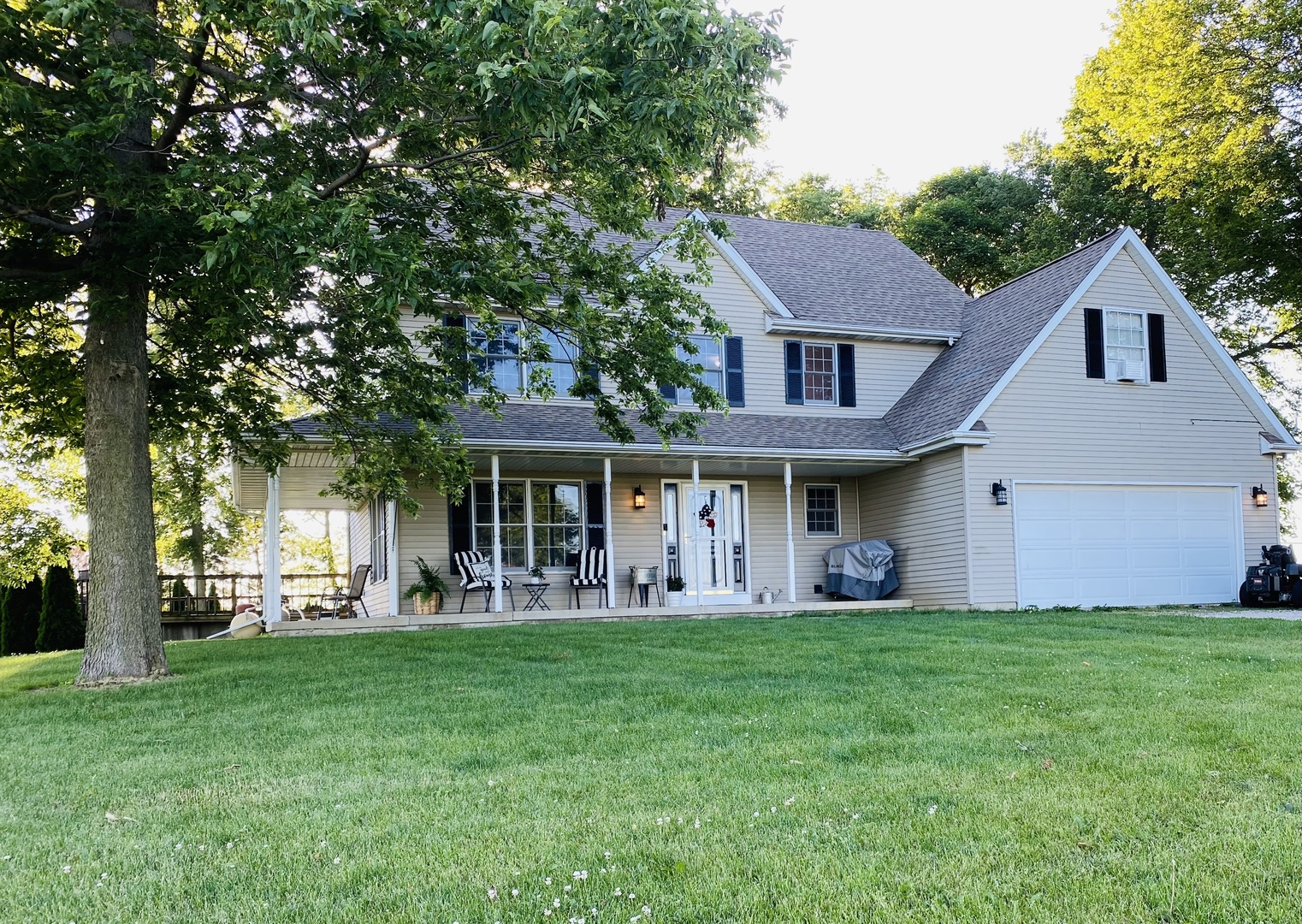 1033 Pump Factory Road Dixon, IL 61021 - Photo 1 of 24