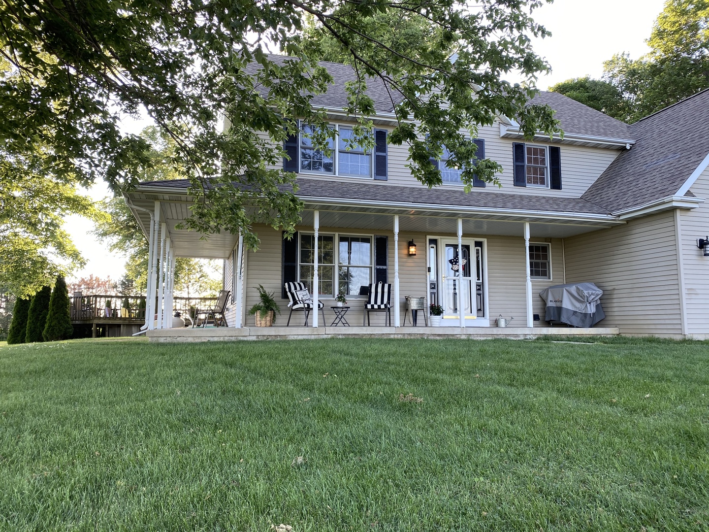 1033 Pump Factory Road Dixon, IL 61021 - Photo 2 of 24