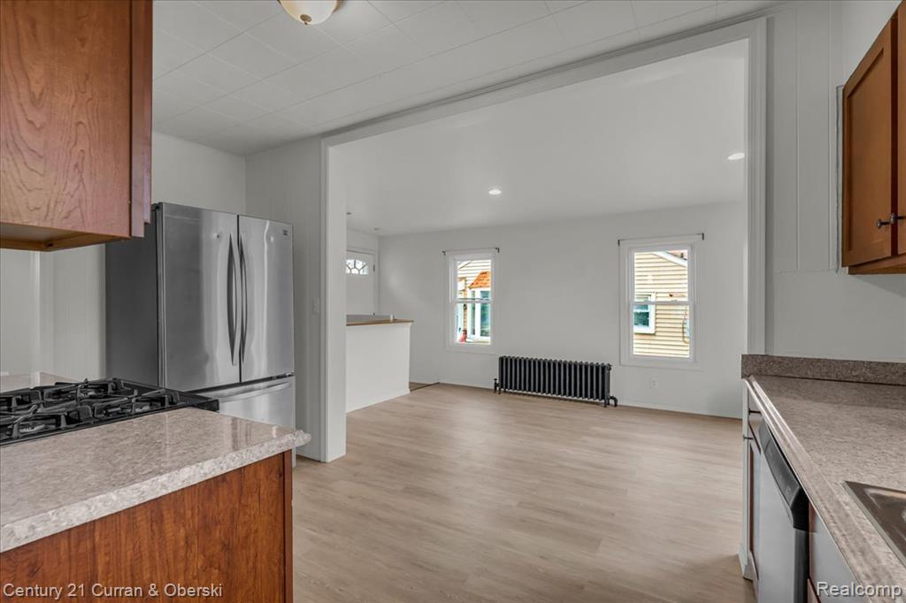 5580 Merriman Road Wayne, MI 48184 - Photo 8 of 31 Gallery Image 8