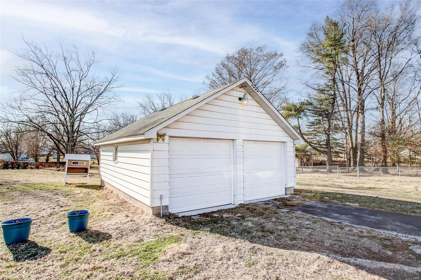 6412 Godfrey Road Godfrey, IL 62035 - Photo 8 of 54