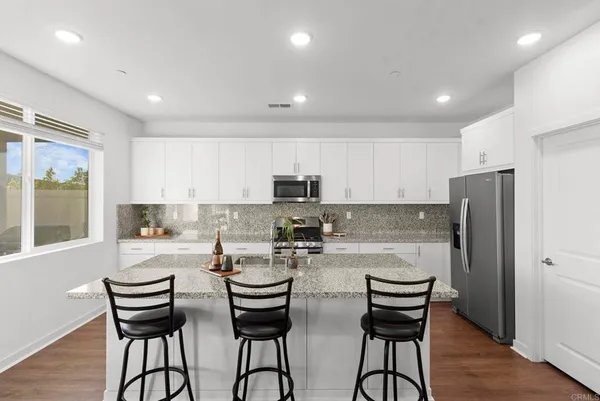 $879,000 | 35182 Orchard Trail, Fallbrook, CA 92028