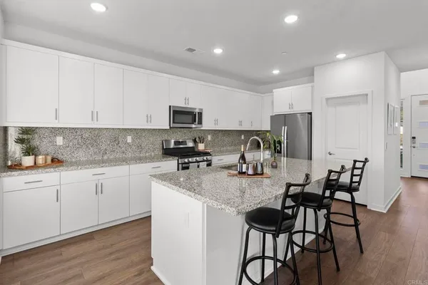 $879,000 | 35182 Orchard Trail, Fallbrook, CA 92028