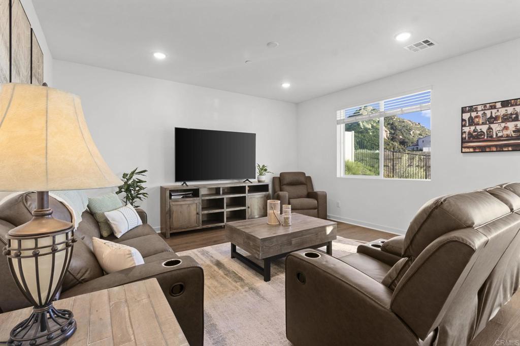 35182 Orchard Trail Fallbrook, CA 92028 - Photo 20 of 52