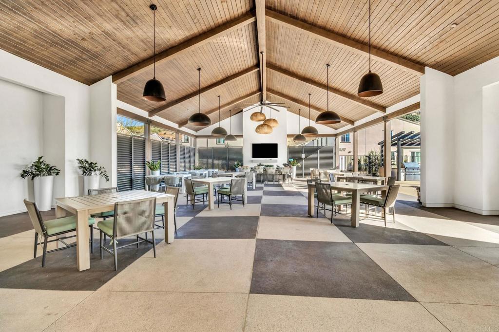 35182 Orchard Trail Fallbrook, CA 92028 - Photo 24 of 52