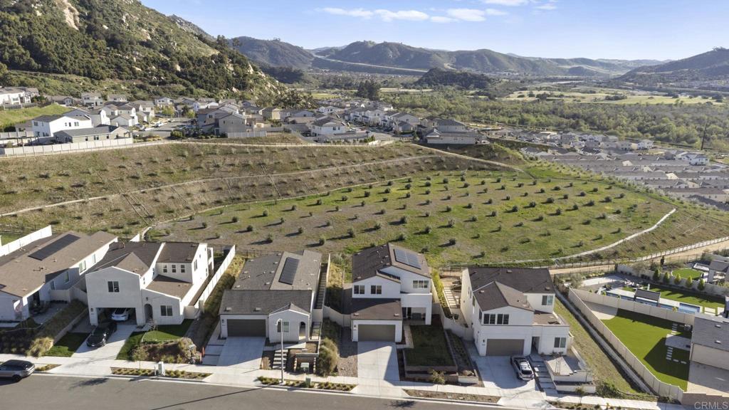 35182 Orchard Trail Fallbrook, CA 92028 - Photo 45 of 52