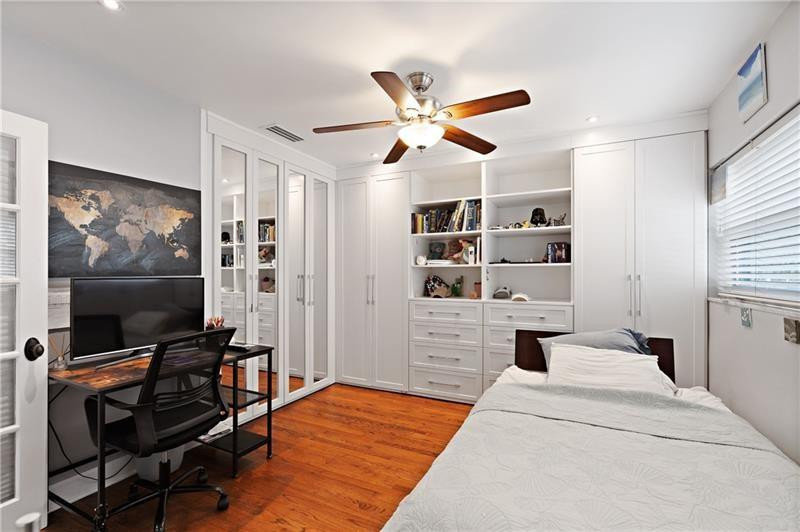 1129 Southwest 2nd Street Boca Raton, FL 33486 - Photo 16 of 39 Photo 16