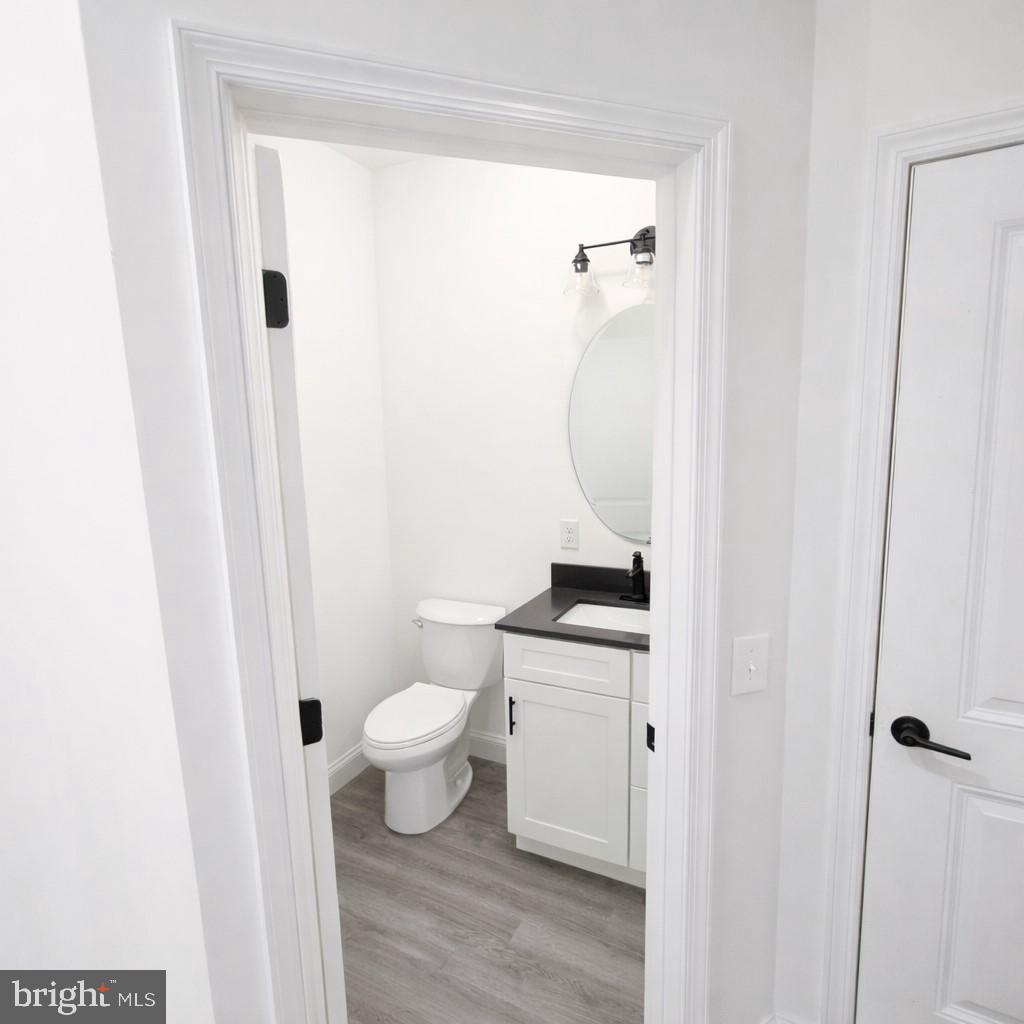 14 Jesse Road Halifax, PA 17032 - Photo 14 of 21 1/2 bath hallway