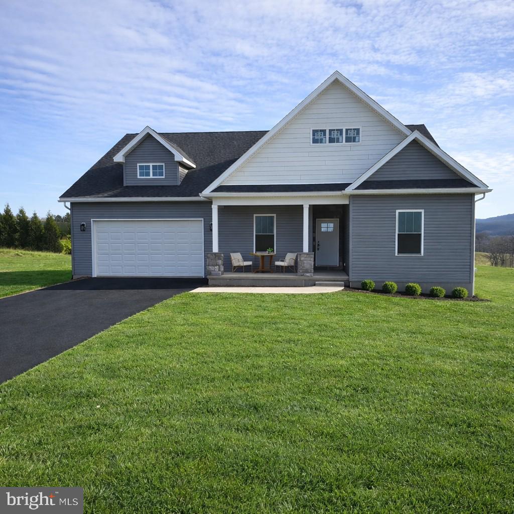 14 Jesse Road Halifax, PA 17032 - Photo 2 of 21 front of house daylight