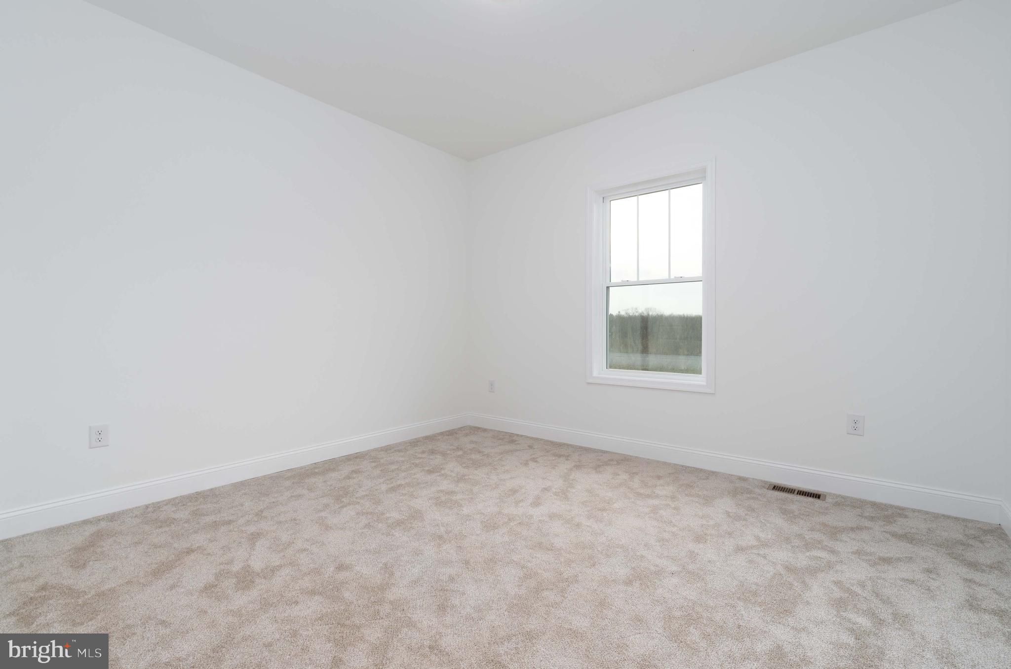 14 Jesse Road Halifax, PA 17032 - Photo 9 of 51 an empty room with a window
