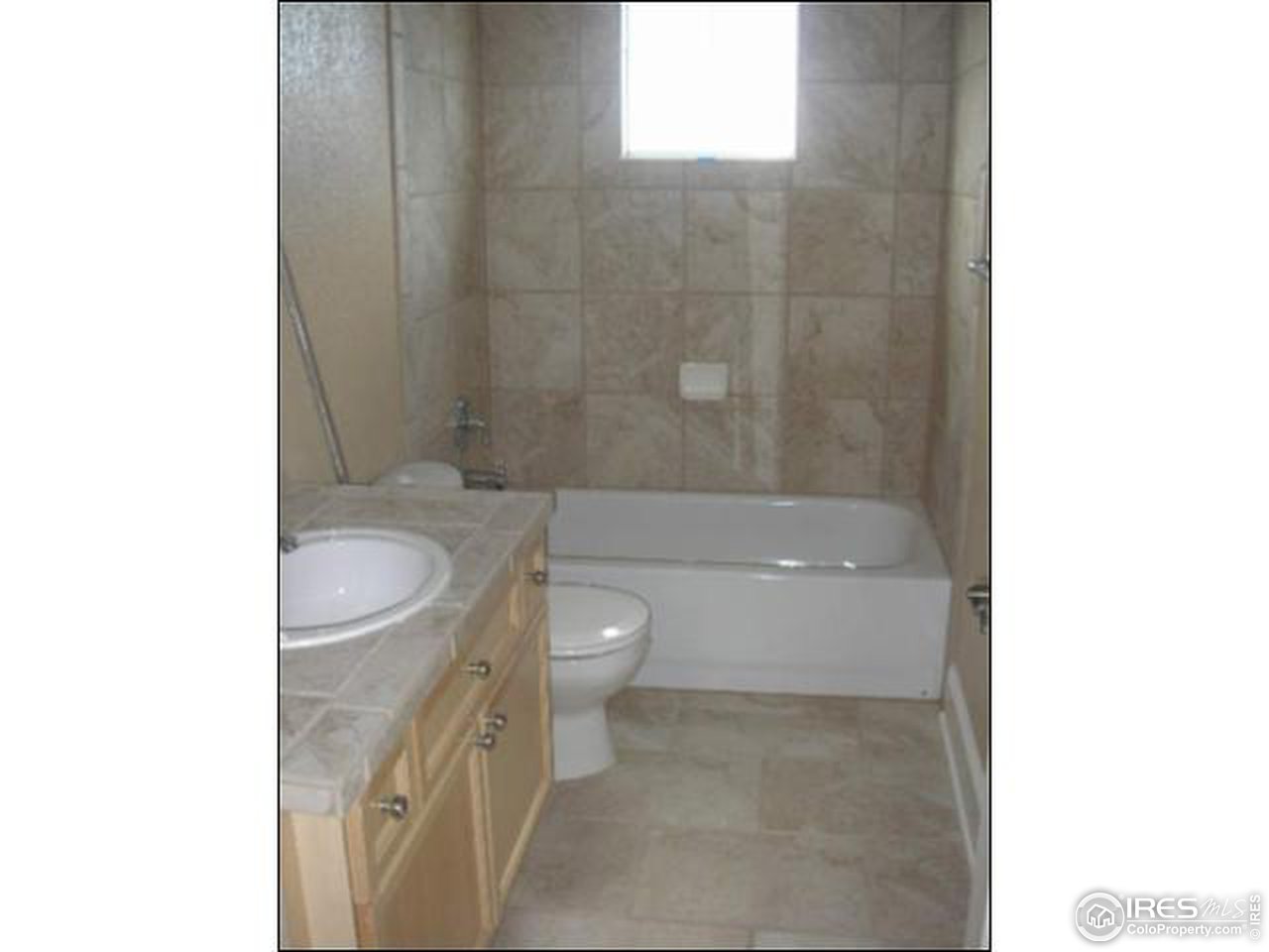 9370 Birch Road Frederick, CO 80504 - Photo 8 of 12 Bathroom