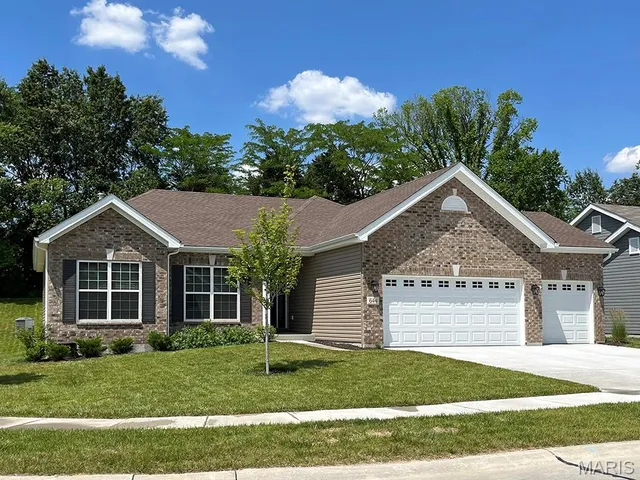 $269,900 | 2 Hickory At Deer Meadows, Sullivan, MO 63080