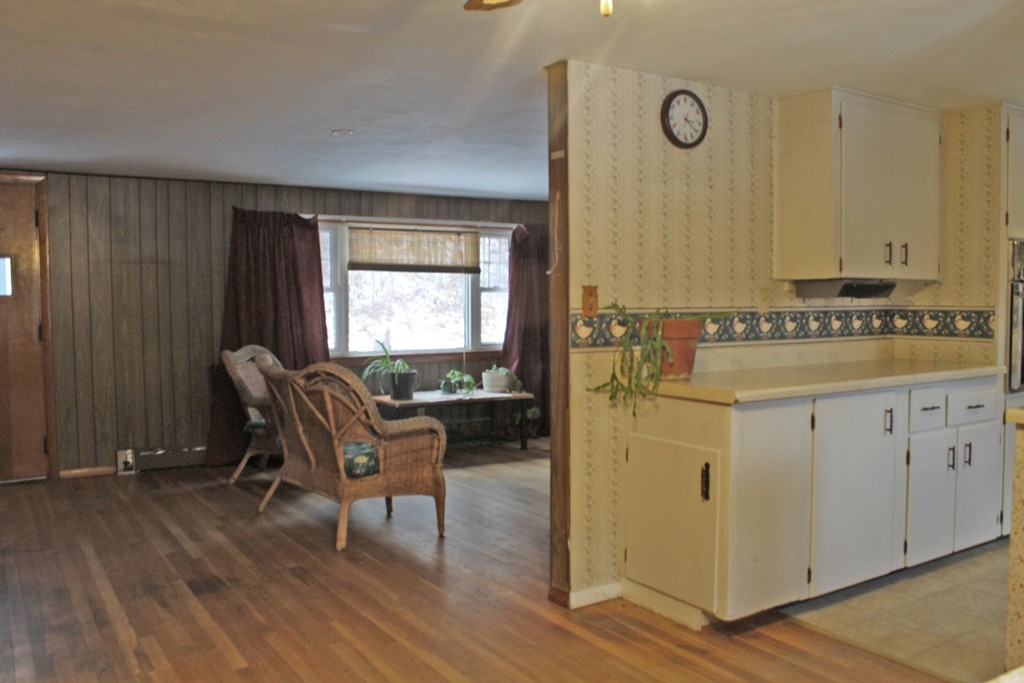 5 Bray Road Buckland, MA 01370 - Photo 5 of 24