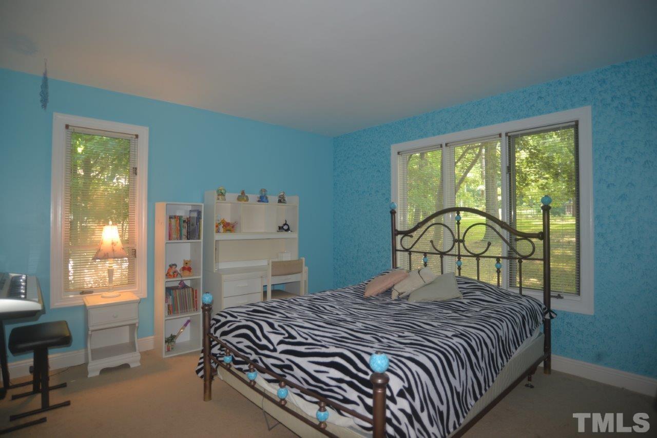 8832 Stage Ford Road Raleigh, NC 27615 - Photo 18 of 25