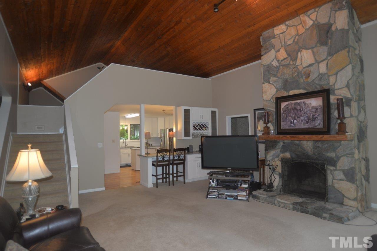 8832 Stage Ford Road Raleigh, NC 27615 - Photo 5 of 25