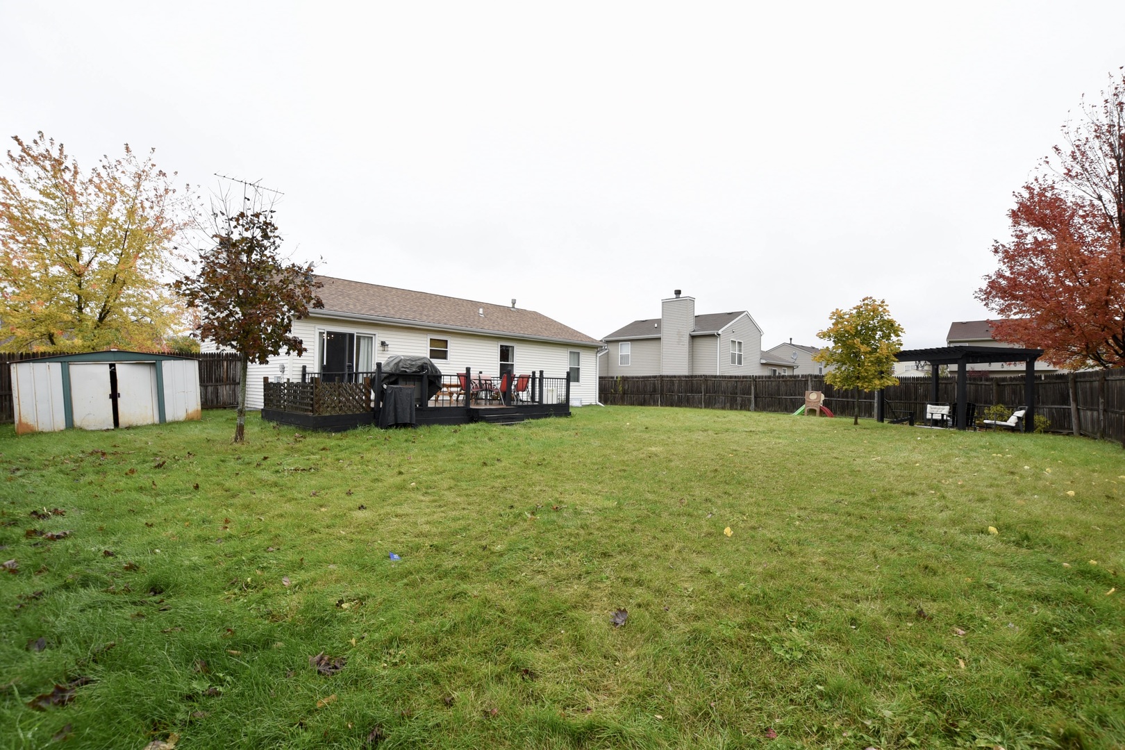 1011 Cardinal Drive Zion, IL 60099 - Photo 23 of 23 a view of a house with a big yard