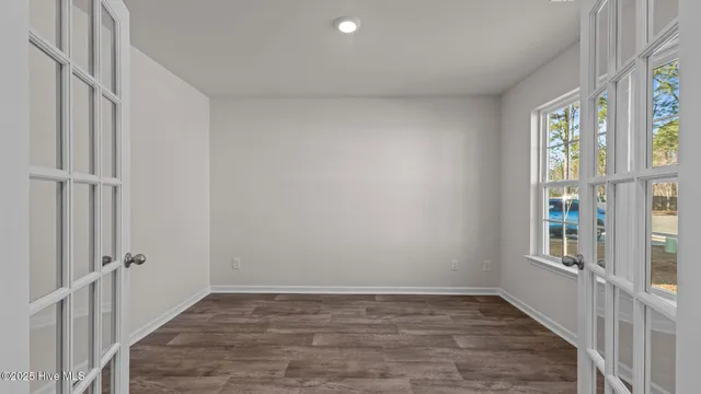 $334,990 | 4015 Topsail Trail, New Bern, NC 28560