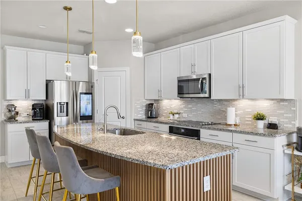 $569,000 | 1623 Regal River Circle, Ocoee, FL 34761