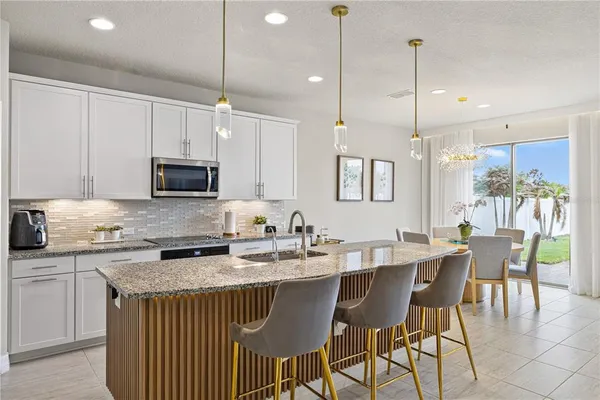 $569,000 | 1623 Regal River Circle, Ocoee, FL 34761