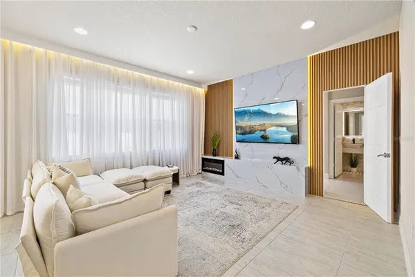 $569,000 | 1623 Regal River Circle, Ocoee, FL 34761