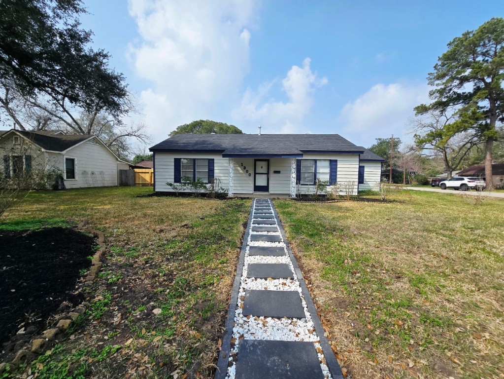 1300 Brazos Street Rosenberg, TX 77471 - Photo 2 of 22