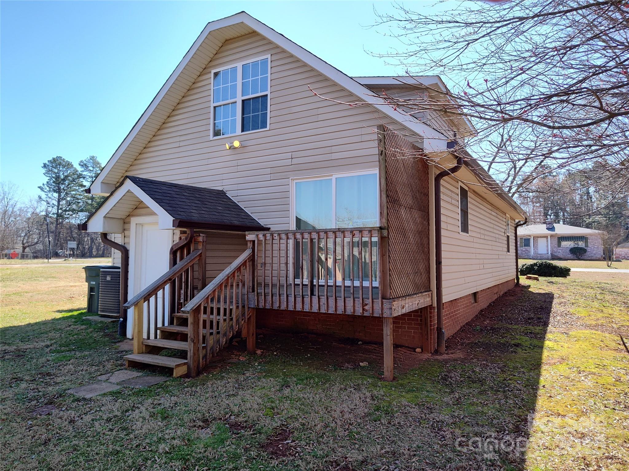 1806 Bringle Ferry Road Salisbury, NC 28146 - Photo 34 of 39 Gallery Image 34