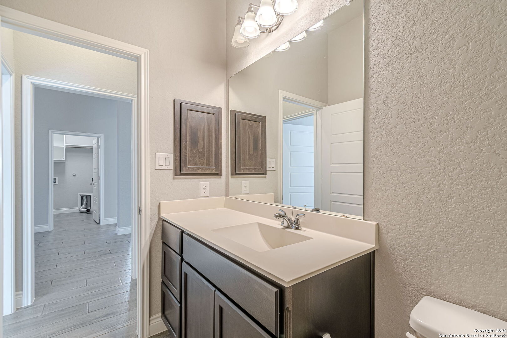 8826 Haystack Road San Antonio, TX 78254 - Photo 15 of 50