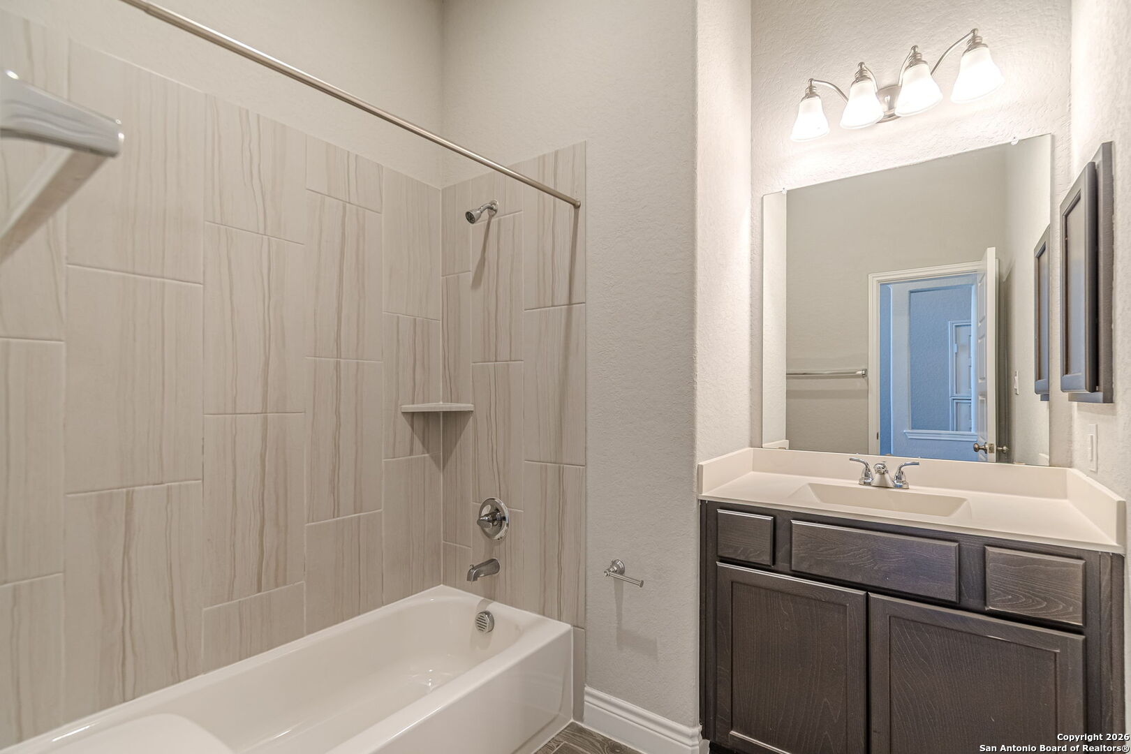 8826 Haystack Road San Antonio, TX 78254 - Photo 8 of 50