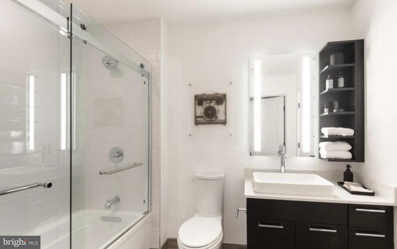 70 N Street Southeast, Unit N1014 Washington, DC 20003 - Photo 4 of 7