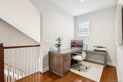$899,000 | 86 Wavell Avenue, Yaphank, NY 11980