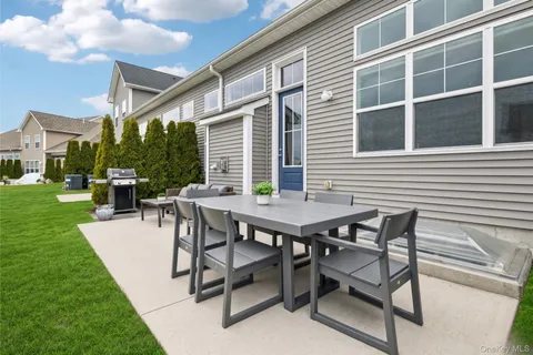 $899,000 | 86 Wavell Avenue, Yaphank, NY 11980
