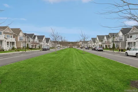 $899,000 | 86 Wavell Avenue, Yaphank, NY 11980
