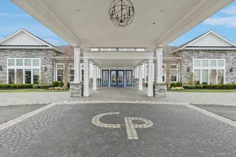 $899,000 | 86 Wavell Avenue, Yaphank, NY 11980