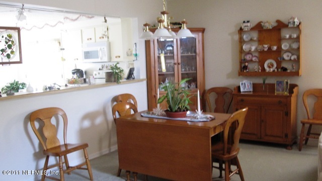 5338 Fort Caroline Road Jacksonville, FL 32277 - Photo 5 of 13 Dining Area