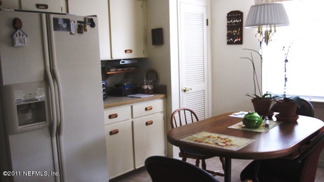 5338 Fort Caroline Road Jacksonville, FL 32277 - Photo 8 of 13 Eat-in Kitchen Area
