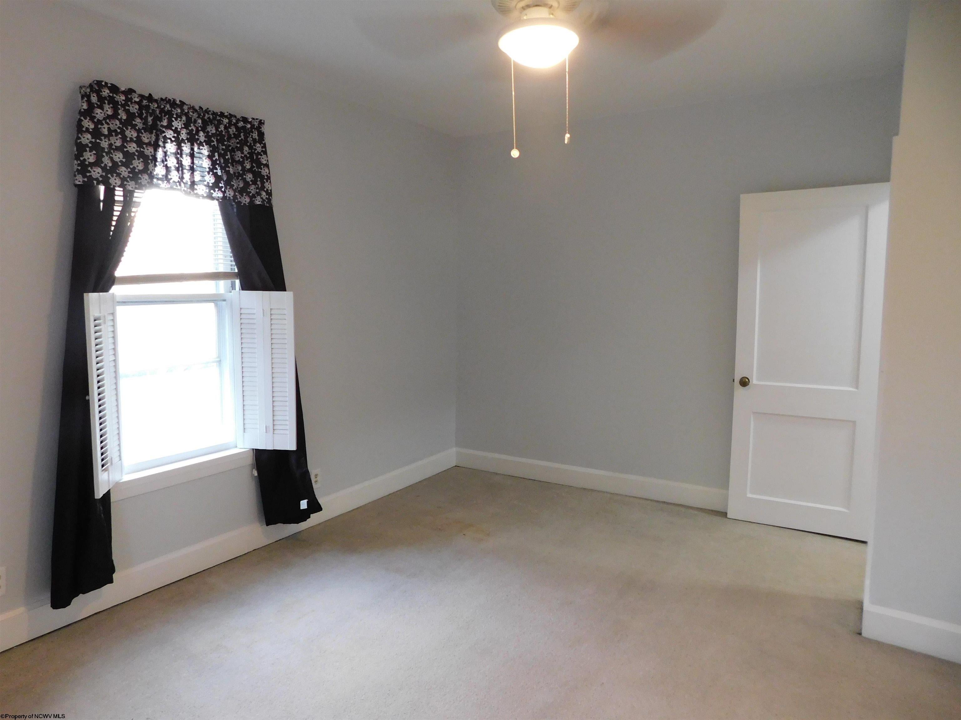 322 South Robert Stone Way Reedsville, WV 26547 - Photo 23 of 50 Gallery Image 23