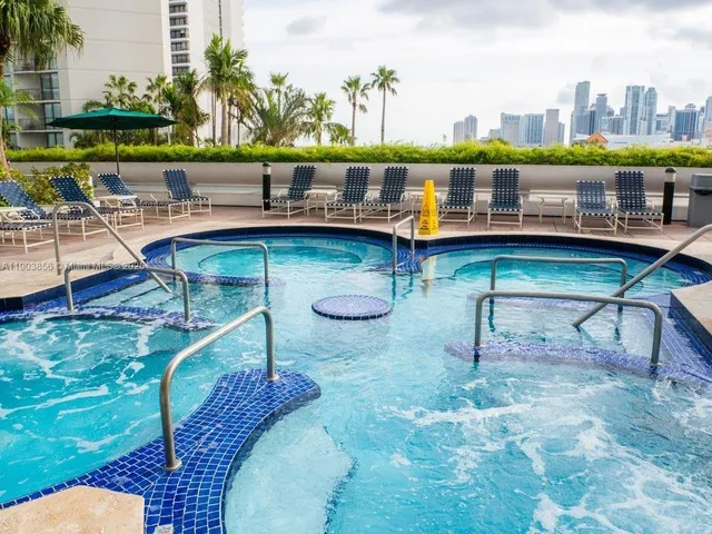 $3,100 | 1717 North Bayshore Drive, Unit A3852, Miami, FL 33132