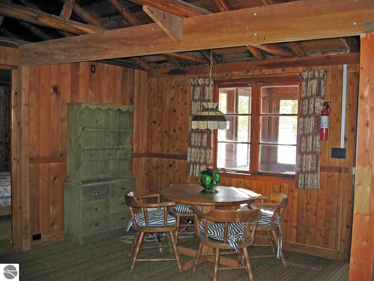 2844 Point View Road Traverse City, MI 49696 - Photo 13 of 17 1810999-12.JPG