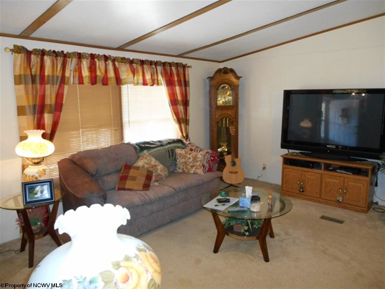 342 Little Falls Road Morgantown, WV 26508 - Photo 10 of 16 Gallery Image 10