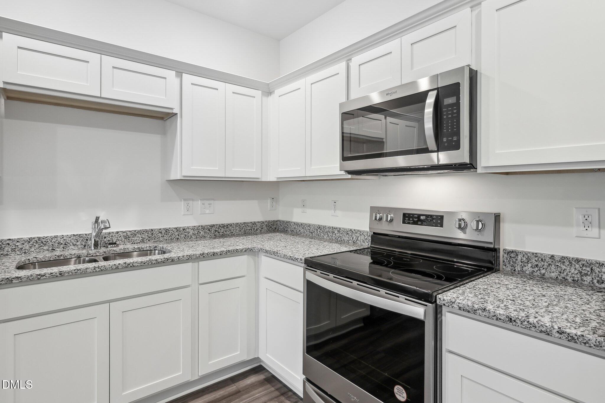 3126 Fulong Drive Durham, NC 27704 - Photo 29 of 36 Glen Crossing Dr-026
