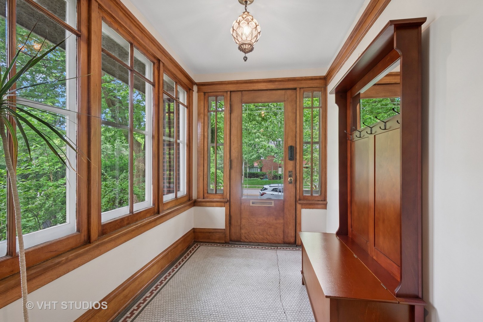 868 Sheridan Road Evanston, IL 60202 - Photo 2 of 39 a view of an entryway with a floor to ceiling window