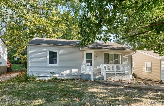 $1,250 | 8863 Kathlyn Drive, St. Louis, MO 63134