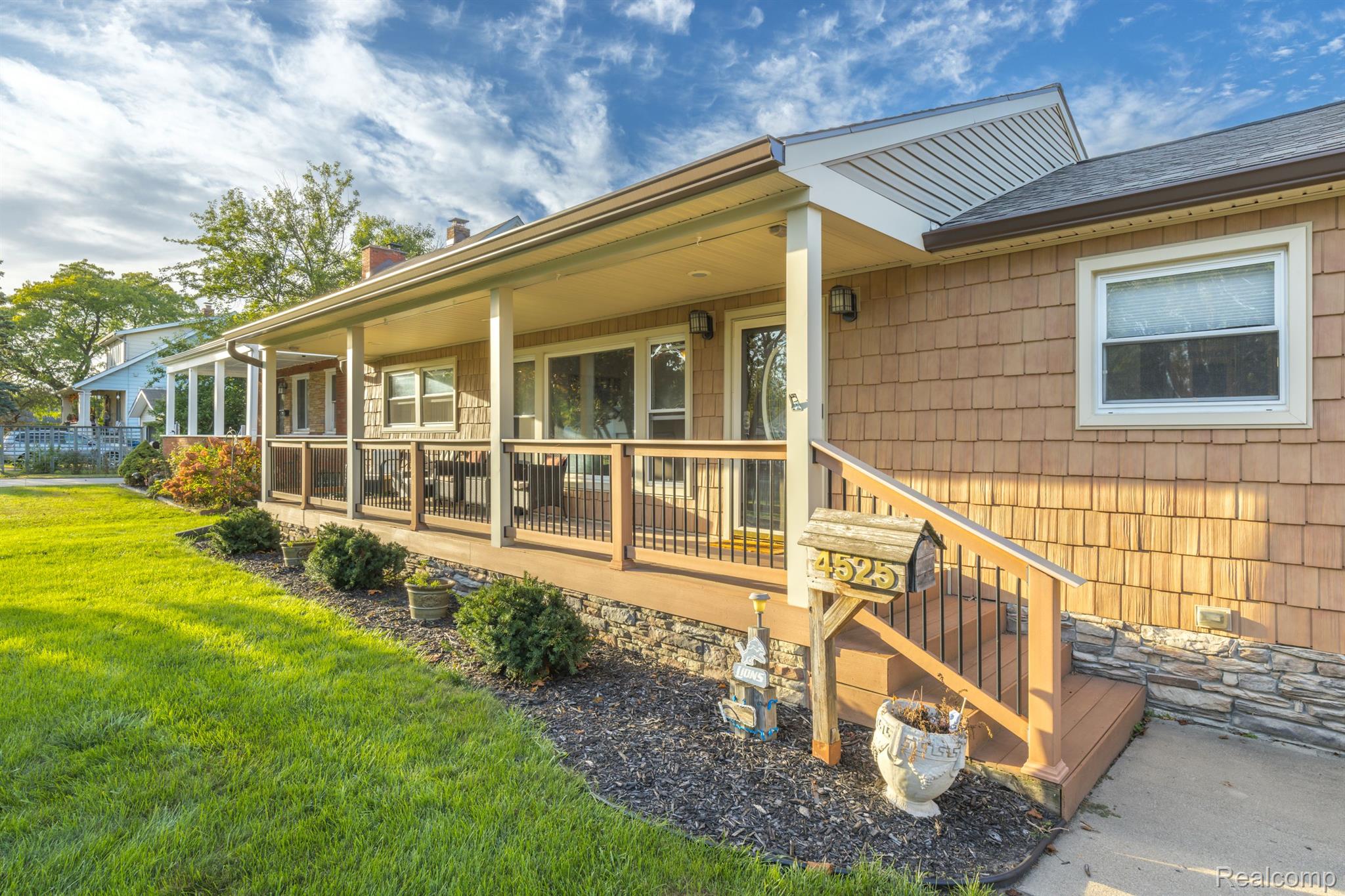 4525 Frazho Road Warren, MI 48091 - Photo 2 of 49