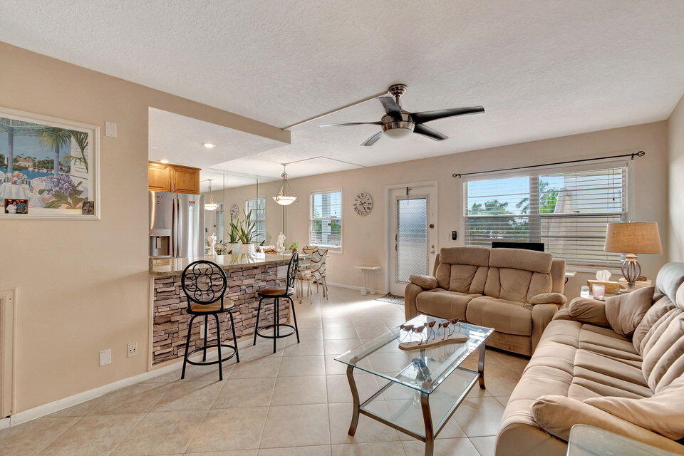 3054 Rexford Drive Boca Raton, FL 33434 - Photo 7 of 47 30-web-or-mls-DSC_5865