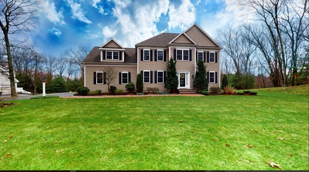 40 Townline Road Franklin, MA 02038 - Photo 1 of 42 Gallery Image 1