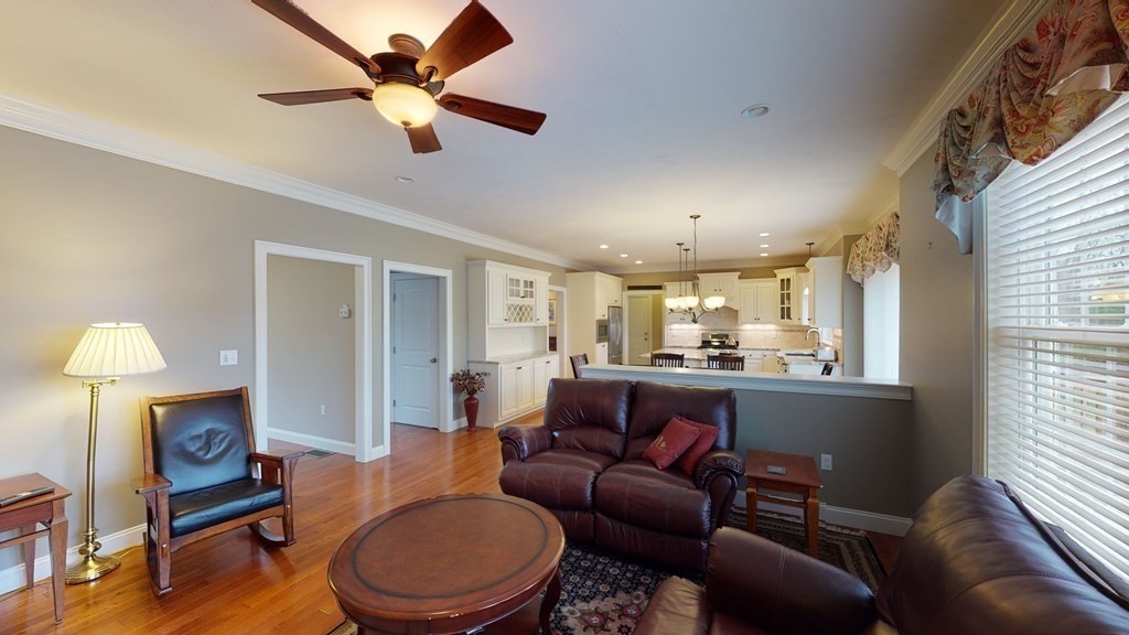 40 Townline Road Franklin, MA 02038 - Photo 9 of 42 Gallery Image 9