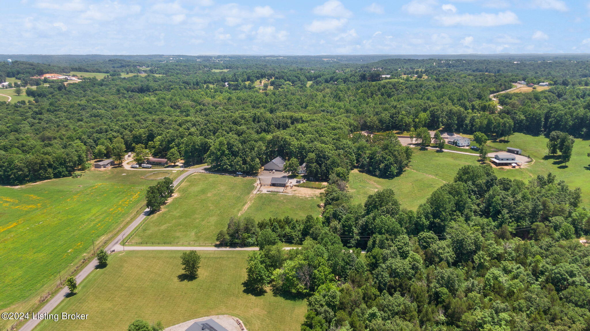 251 Roseburg Road Cub Run, KY 42729 - Photo 121 of 127 127-web-or-mls-DJI_0914